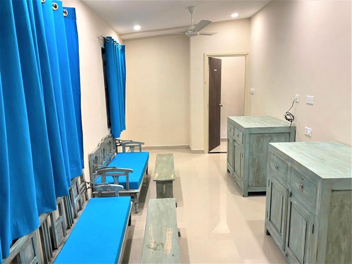 Shikhar Bunglow - A Stunning Valley View Bungalow In Mount Abu Bed & Breakfast Екстериор снимка