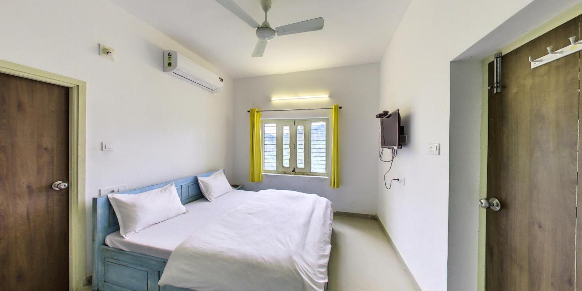 Shikhar Bunglow - A Stunning Valley View Bungalow In Mount Abu Bed & Breakfast Екстериор снимка